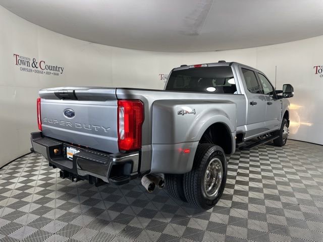 Used 2024 Ford F350 XLT image 7