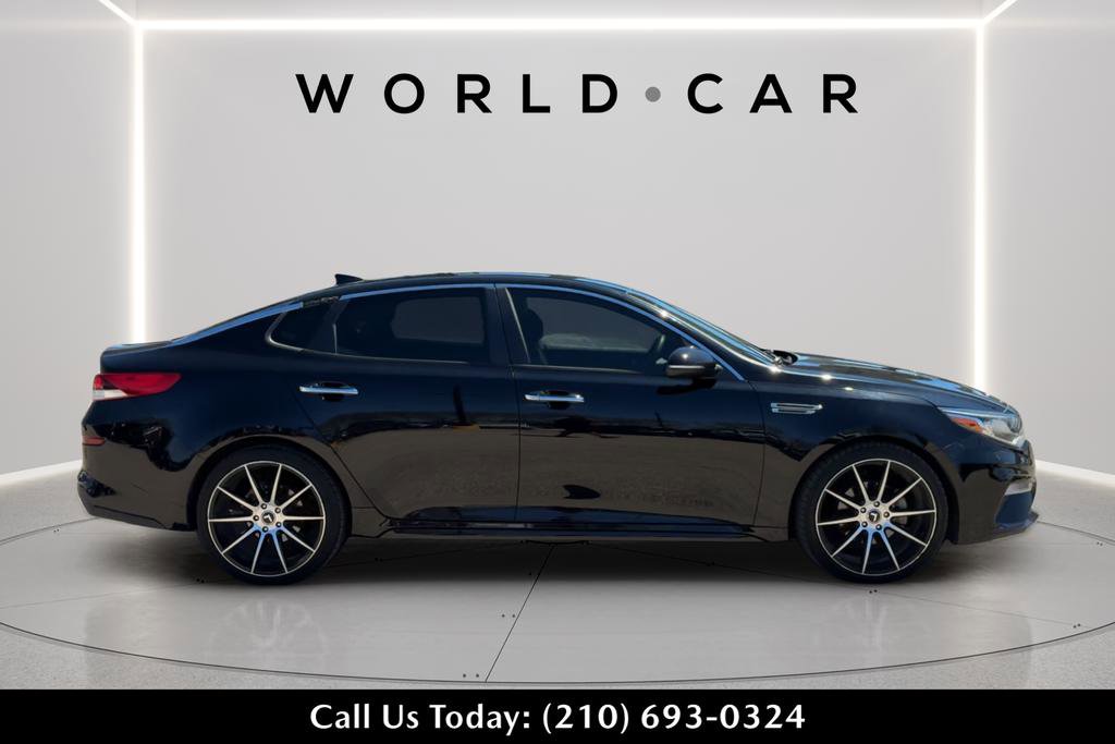 Used 2020 Kia Optima LX FWD image 2