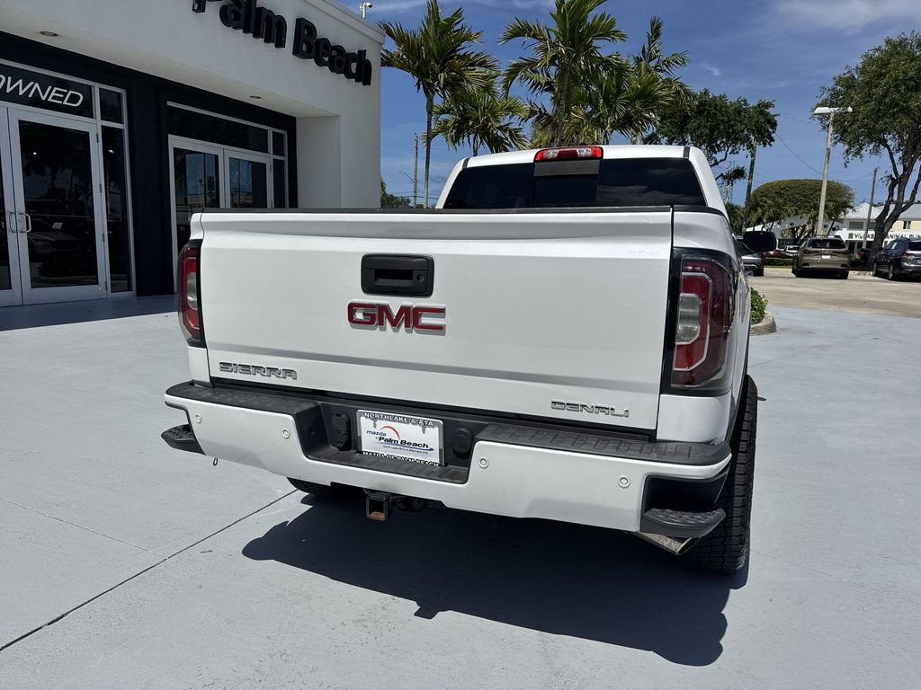 Used 2018 GMC Sierra 1500 Denali RWD image 25