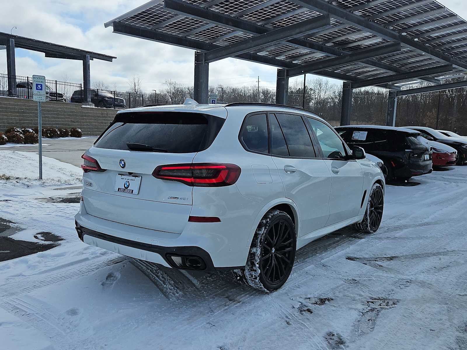 Certified 2023 BMW X5 xDrive40i w/ M Sport Package image 14