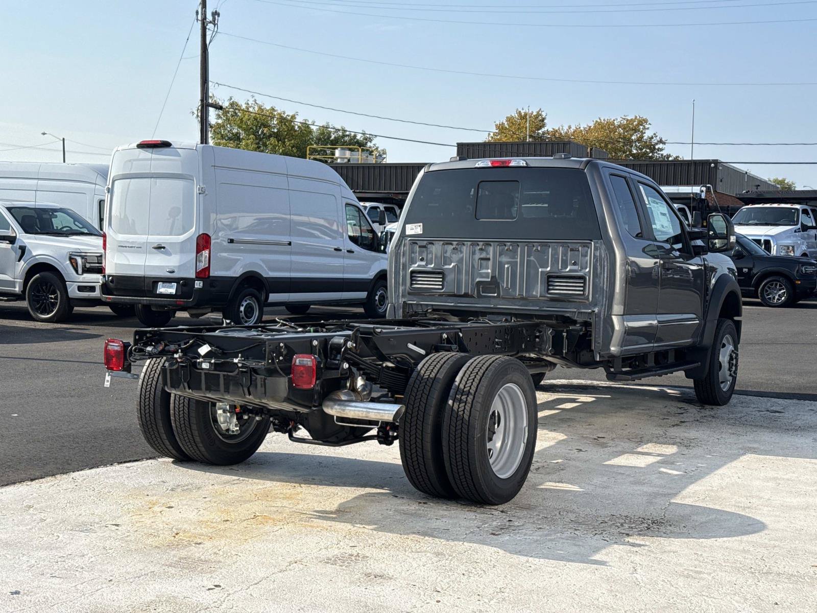 New 2027 Ford F550 4x4 Supercab Super Duty image 3