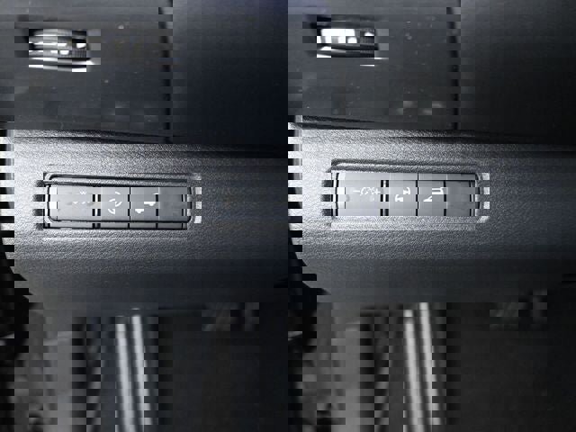 New 2026 Nissan Pathfinder SL image 25