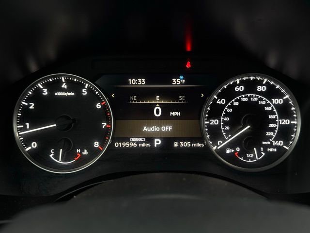 Used 2025 Mitsubishi Outlander SE image 29