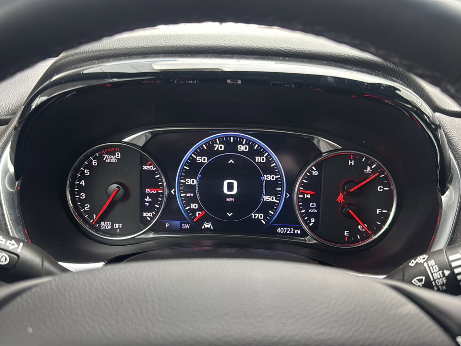 Used 2023 Chevrolet Traverse High Country FWD image 31