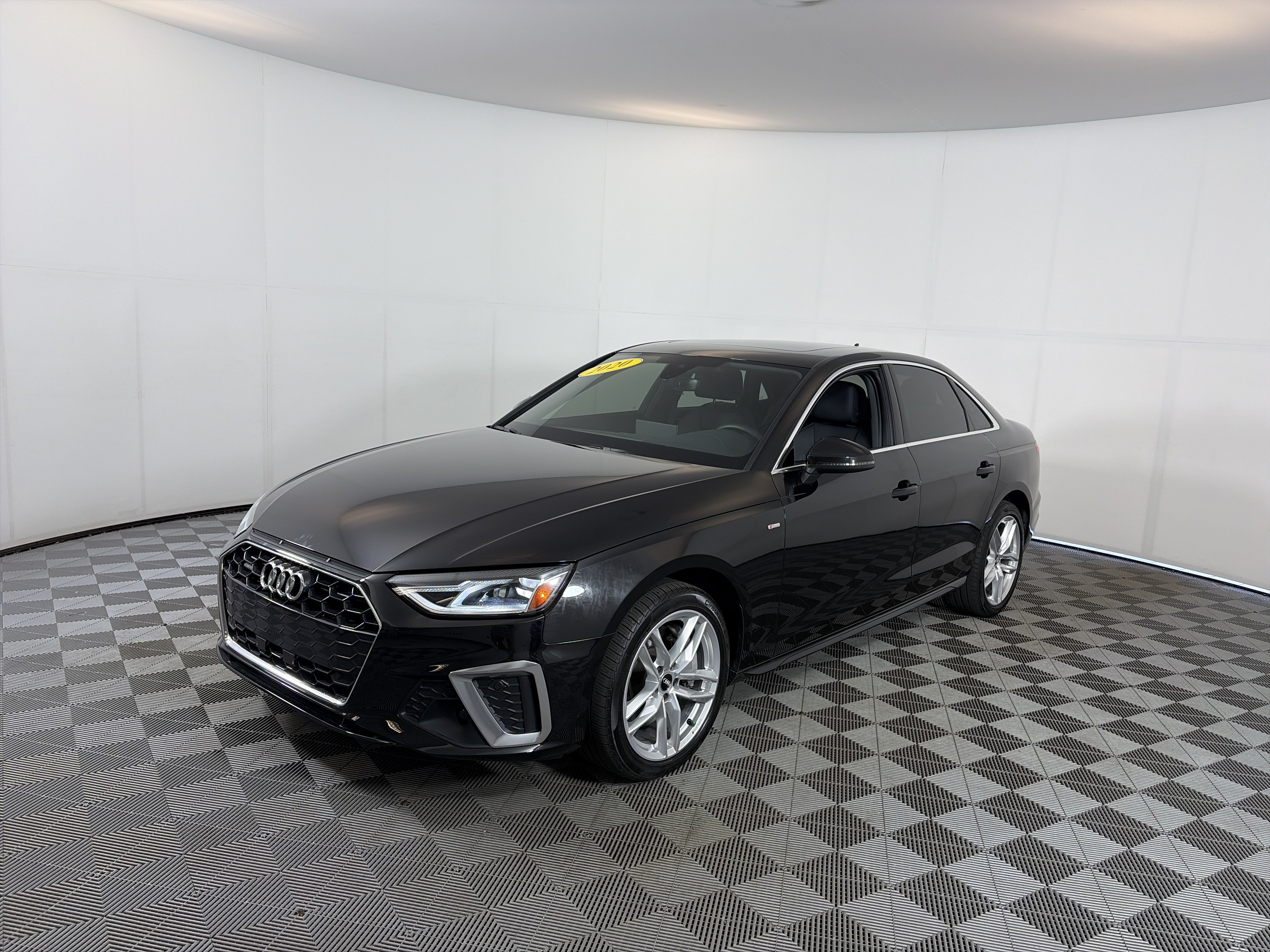 Used 2020 Audi A4 2.0T Premium w/ Convenience Package AWD/4WD image 4