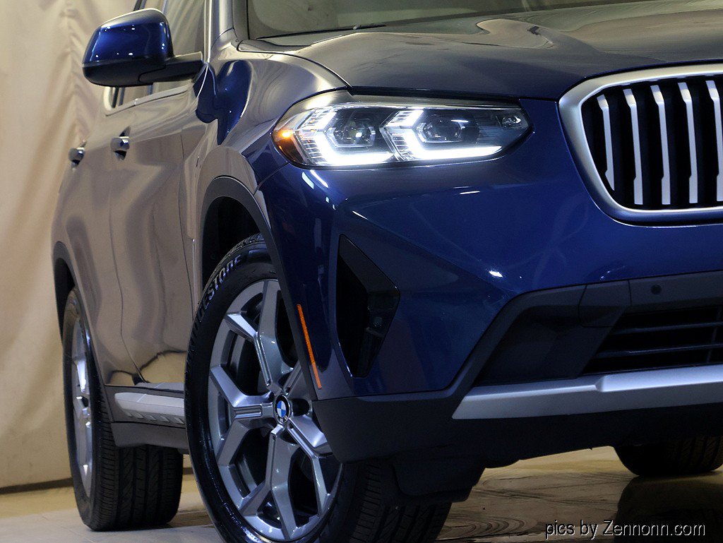 Certified 2023 BMW X3 xDrive30i w/ Premium Package w/ZPA AWD/4WD image 4