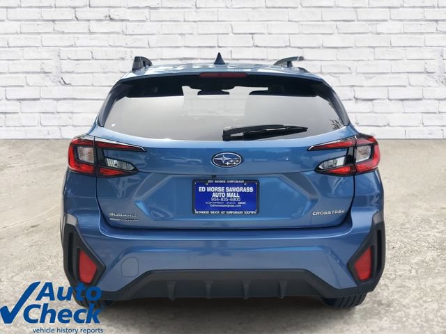 Used 2024 Subaru Crosstrek 2.0i Premium AWD/4WD image 3