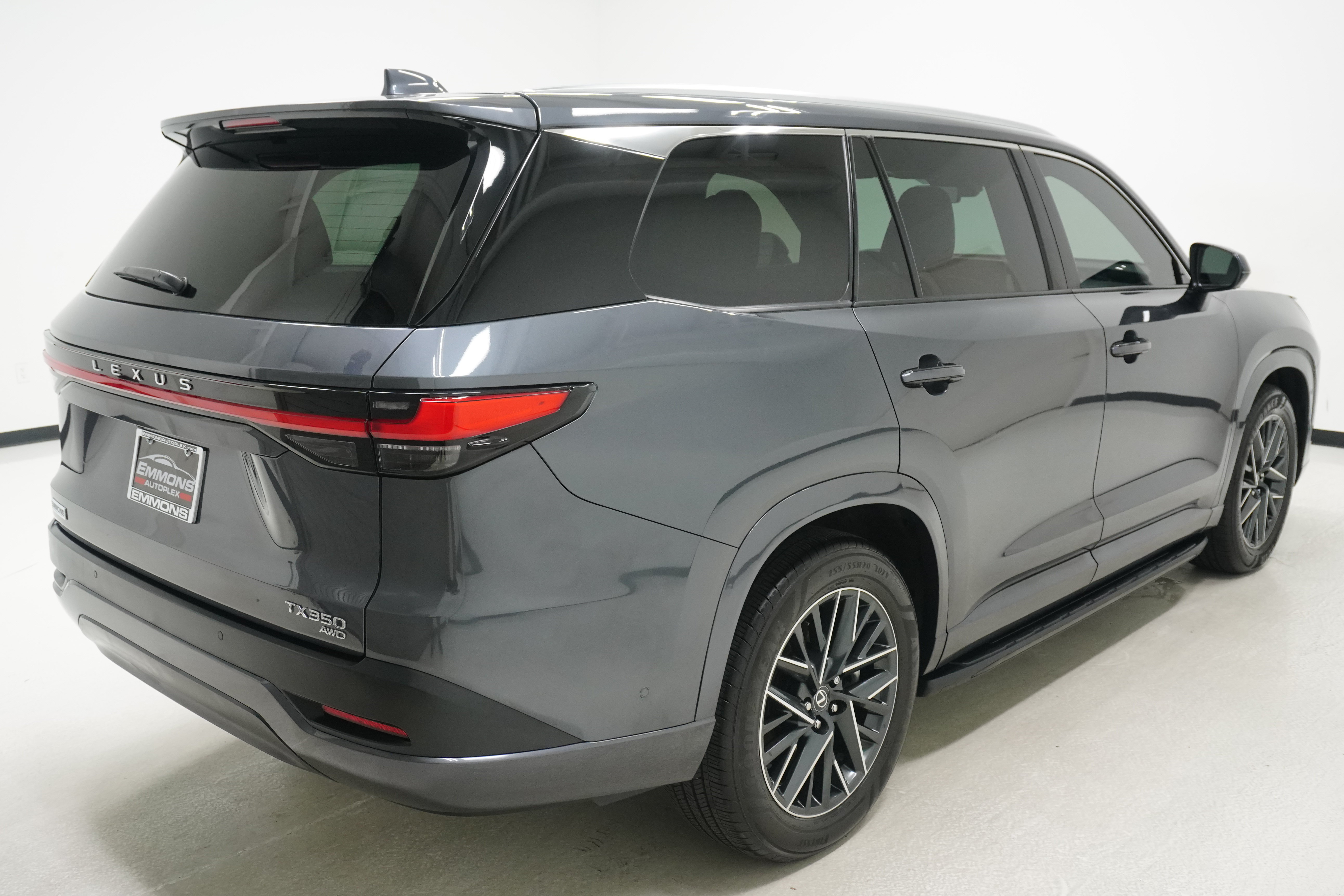 Used 2025 Lexus TX 350 AWD w/ Technology Package image 4