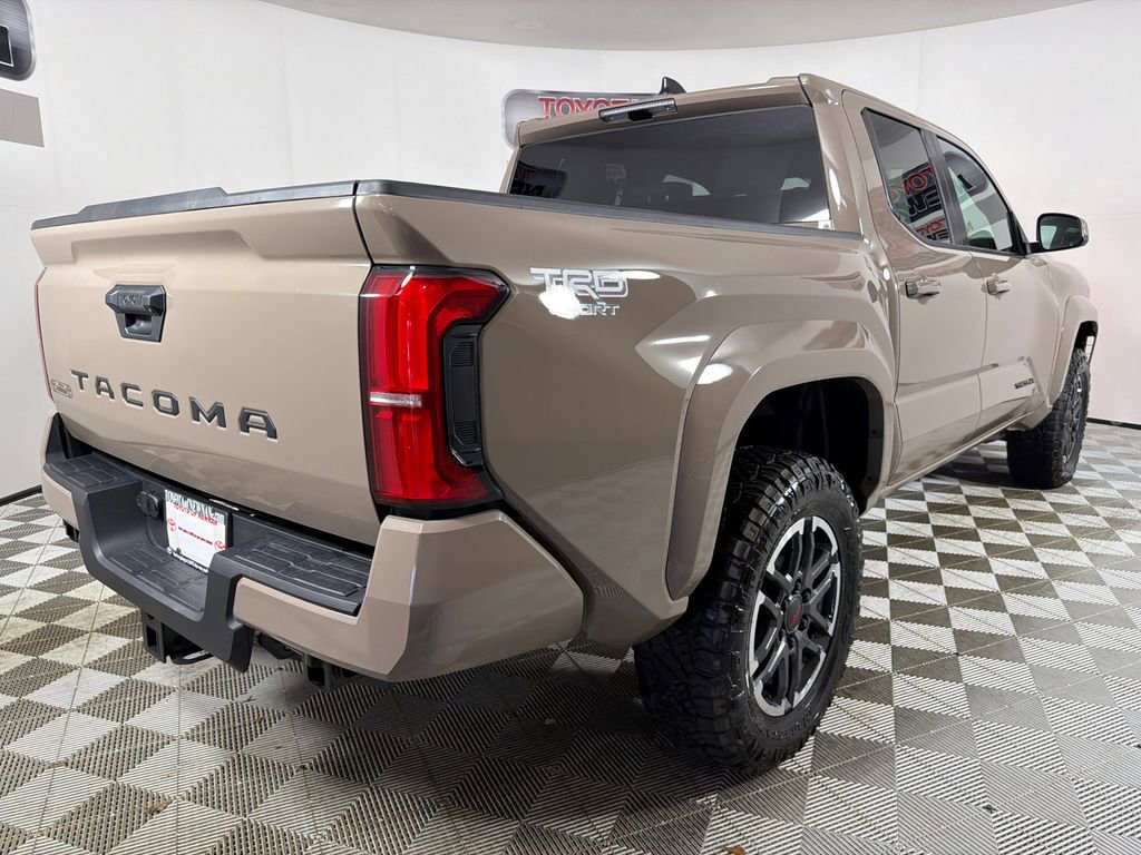 Used 2026 Toyota Tacoma TRD Sport image 3
