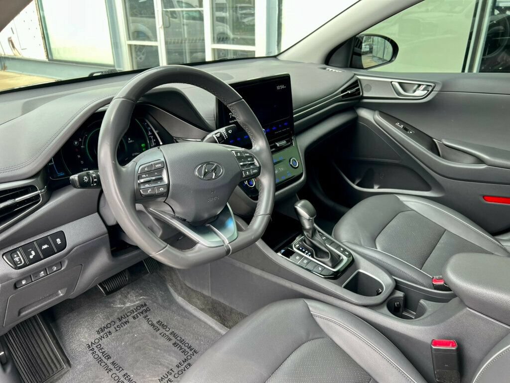 Used 2021 Hyundai Ioniq Limited FWD image 12