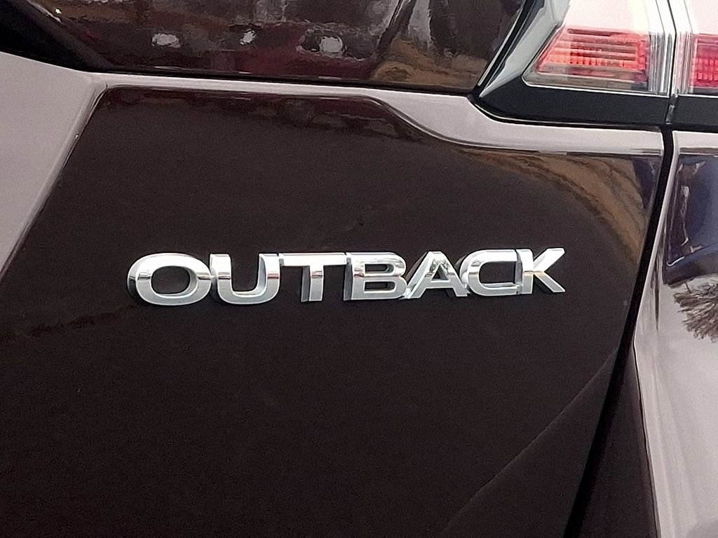Used 2024 Subaru Outback Limited image 32