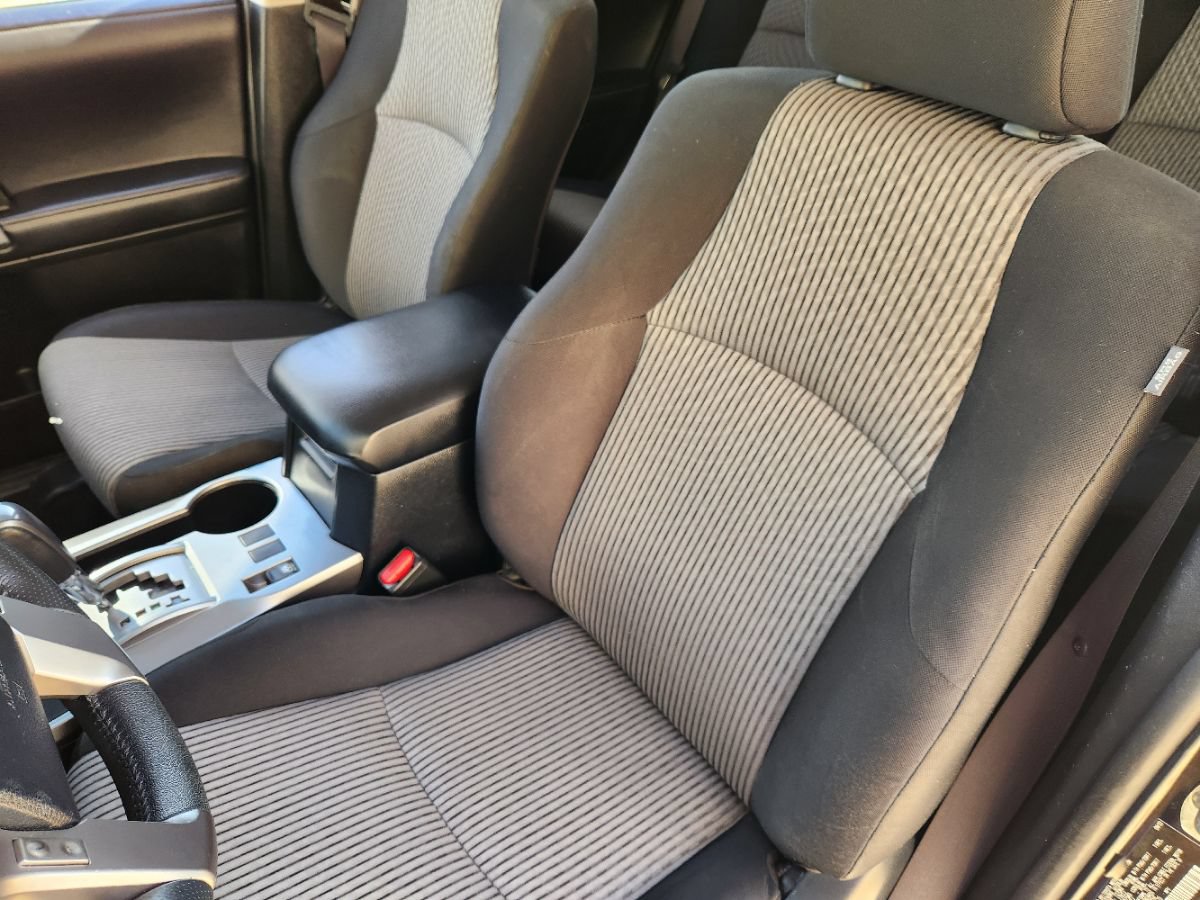 Used 2022 Toyota 4Runner SR5 RWD image 34
