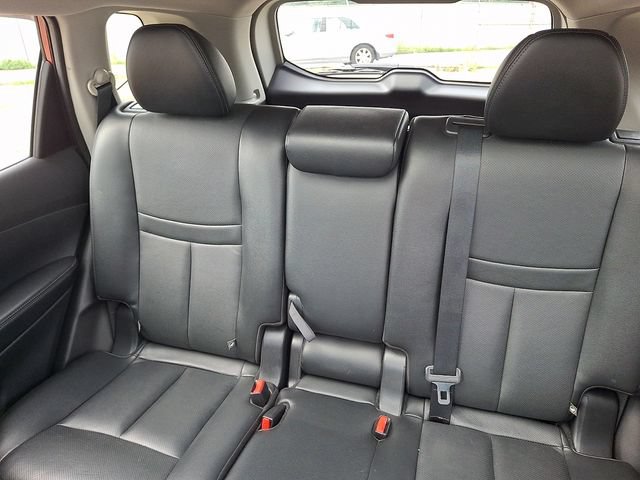 Used 2015 Nissan Rogue SL w/ SL Premium Package AWD/4WD image 18