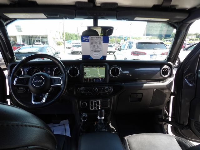 Used 2022 Jeep Wrangler Unlimited Sahara AWD/4WD image 13