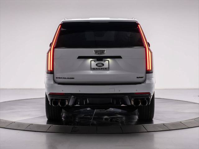 Used 2026 Cadillac Escalade V w/ LPO, ONYX Package AWD/4WD image 4