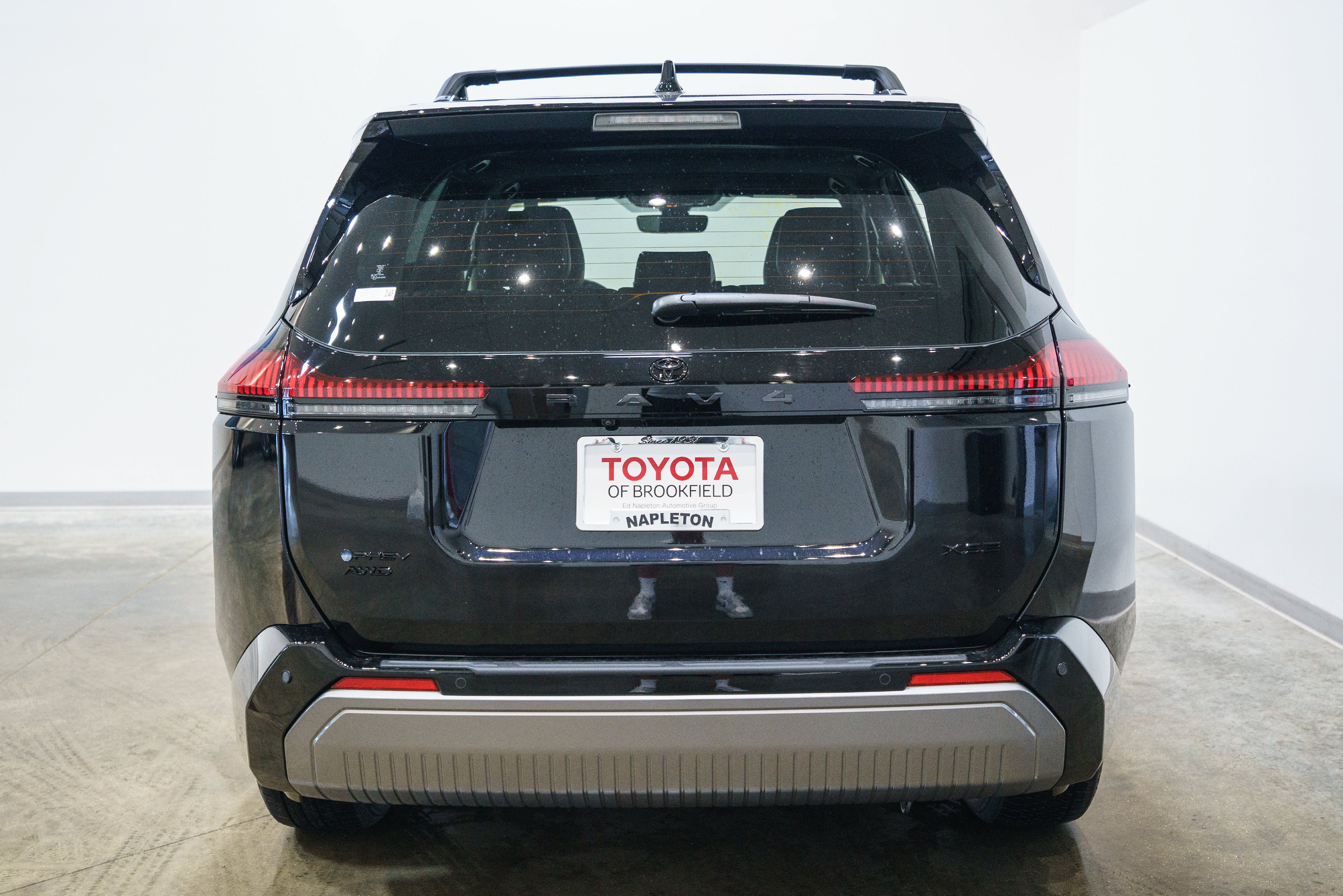 Certified 2026 Toyota RAV4 XSE w/ Weather Package AWD/4WD image 8