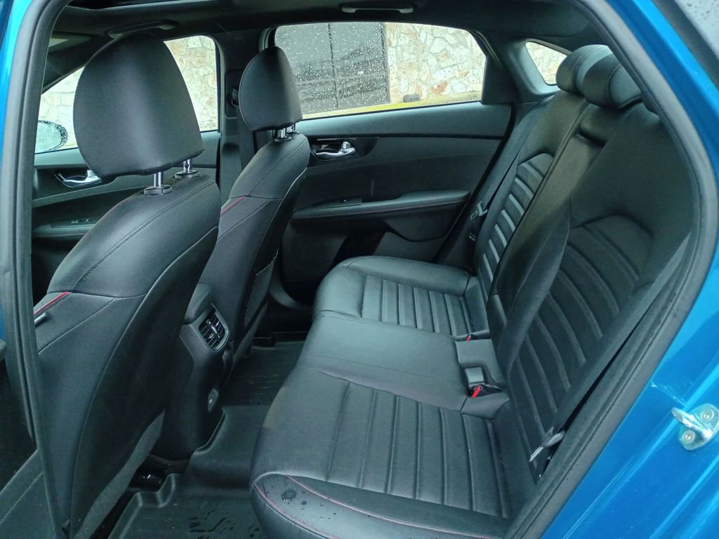 Used 2023 Kia Forte GT w/ GT2 Package image 18