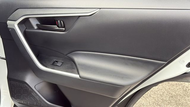 Used 2023 Toyota RAV4 LE image 26