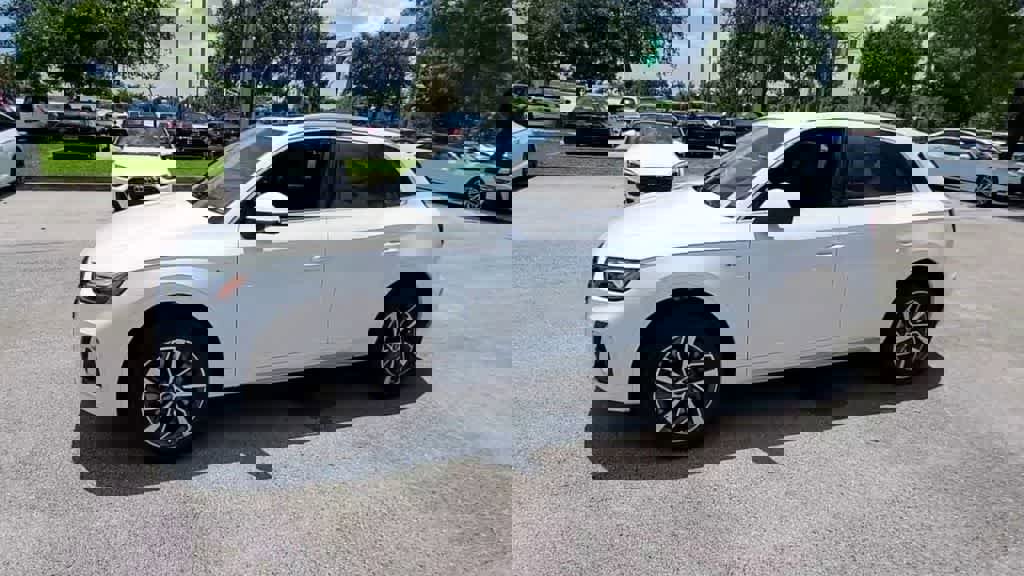 Certified 2023 Audi Q5 2.0T Premium w/ Convenience Package image 6