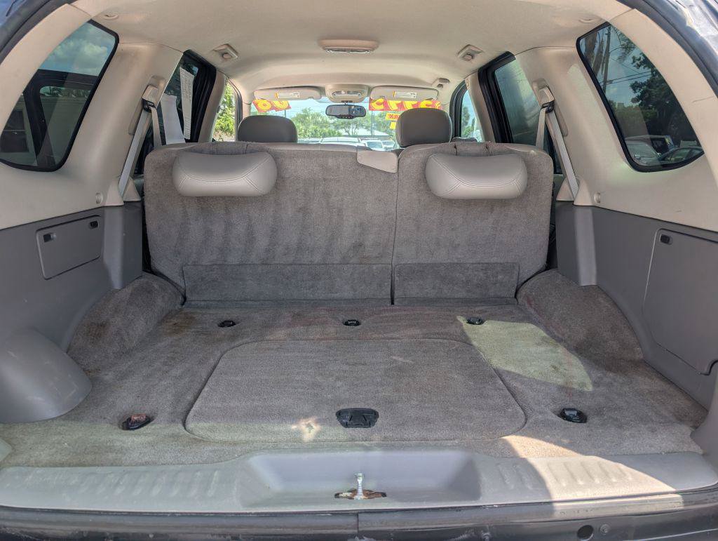 Used 2008 GMC Envoy SLT RWD image 11