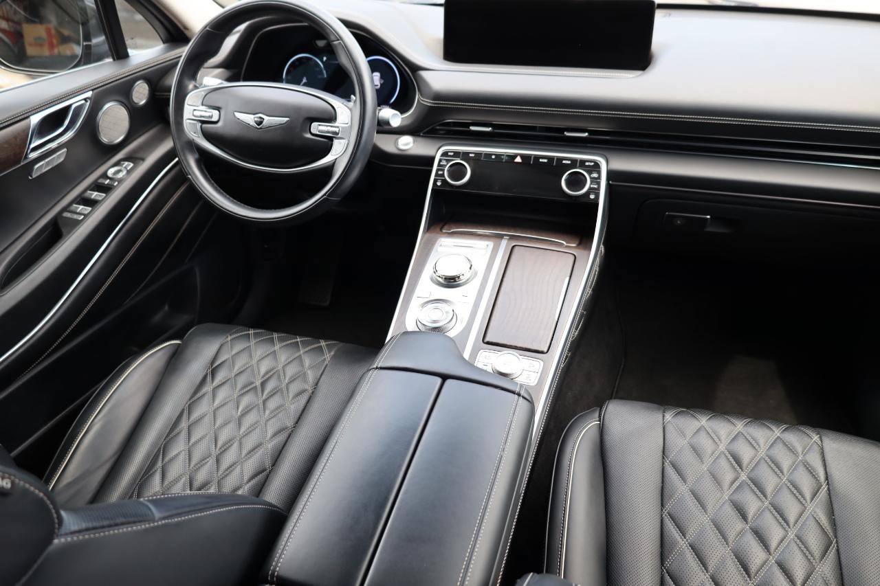 Used 2023 Genesis GV80 3.5T AWD/4WD image 11