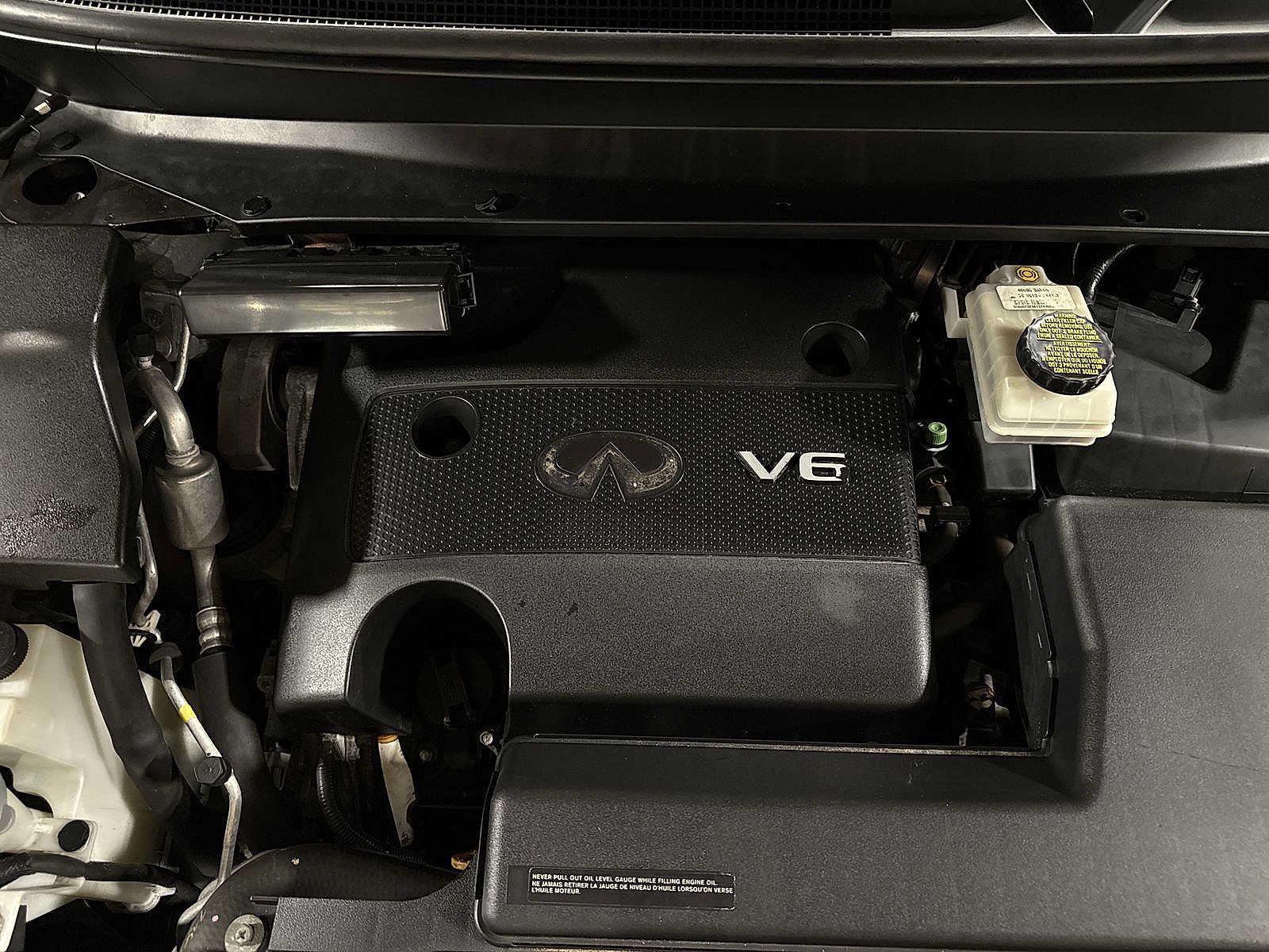Used 2015 INFINITI QX60 Luxe w/ Deluxe Touring Package AWD/4WD image 12