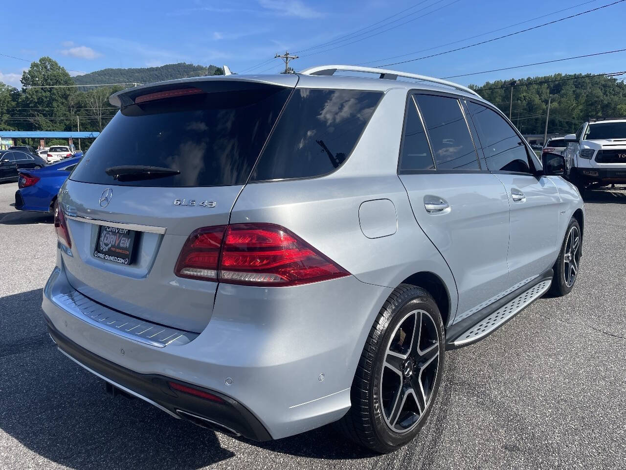 Used 2017 Mercedes-Benz GLE 43 AMG 4MATIC image 8