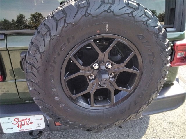 Used 2024 Jeep Wrangler Willys image 16