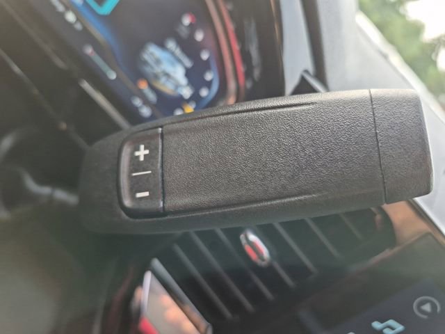 Used 2023 Chevrolet Silverado 1500 LT AWD/4WD image 26