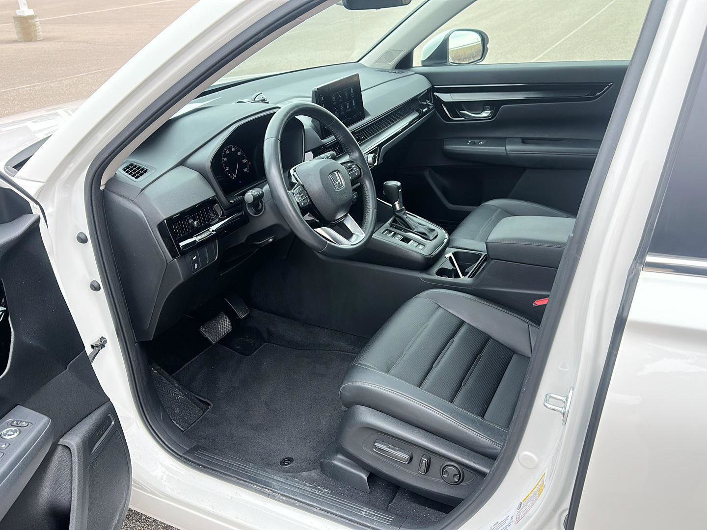 Used 2024 Honda CR-V EX-L image 8