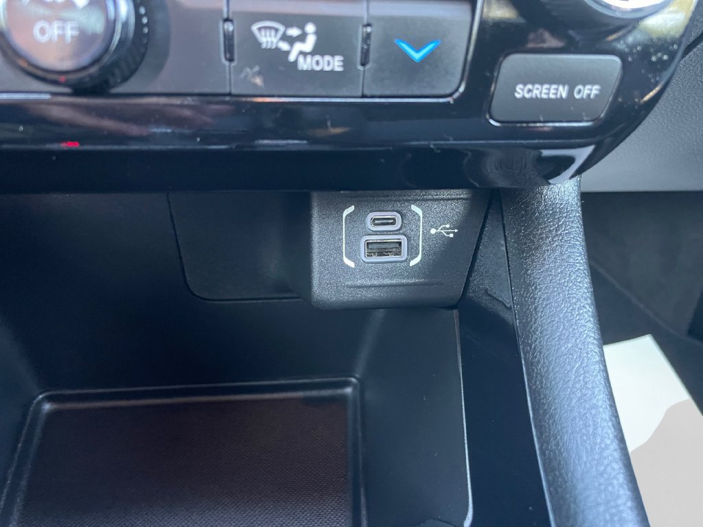 Certified 2023 Jeep Compass Limited w/ Sun and Sound Group AWD/4WD image 38