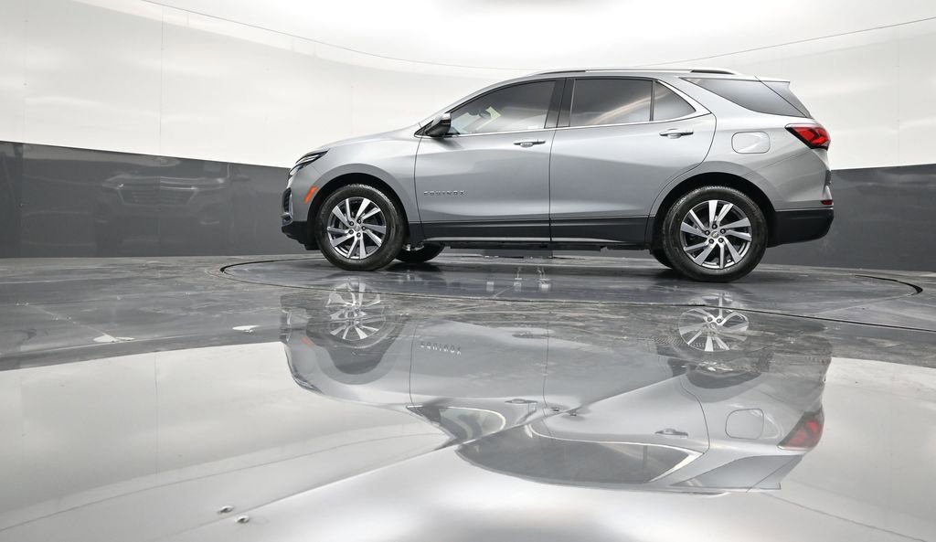 Used 2024 Chevrolet Equinox Premier image 21