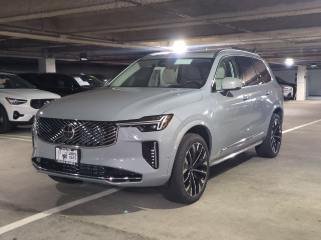 New 2026 Volvo XC90 B6 Ultra w/ Protection Package AWD/4WD image 7
