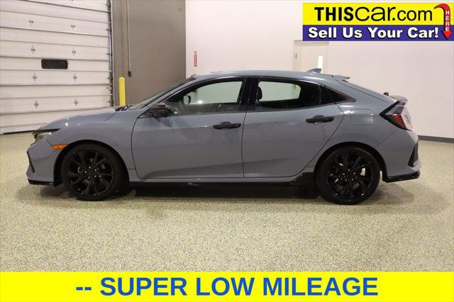 Used 2017 Honda Civic Sport Touring image 4