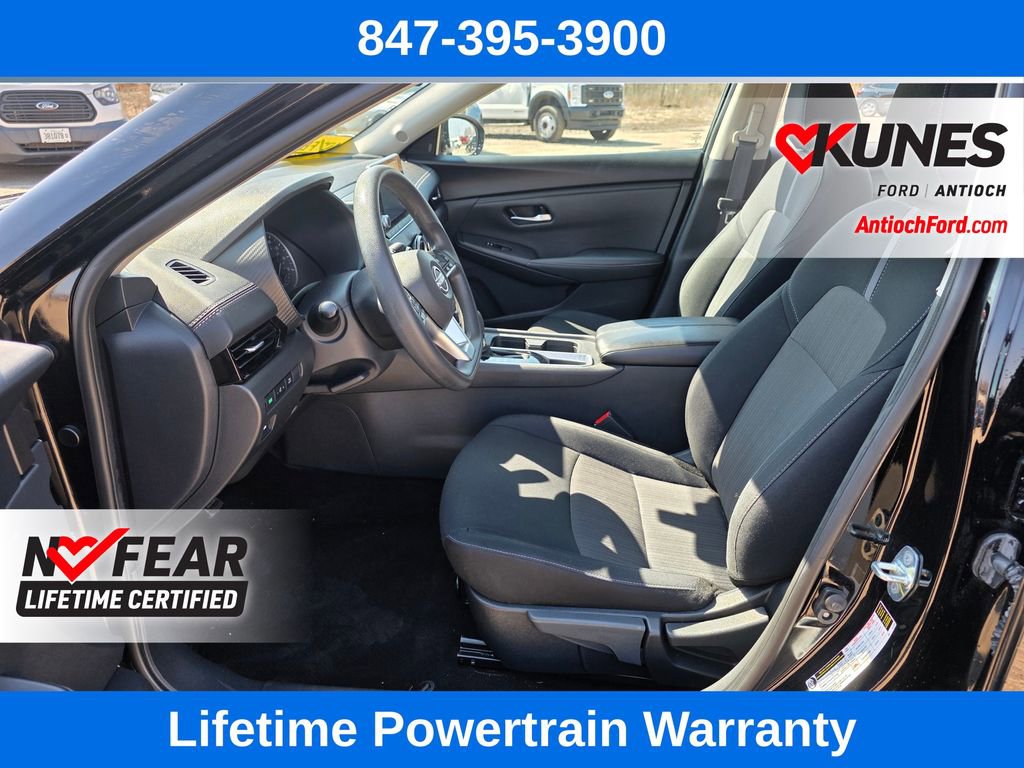 Used 2024 Nissan Sentra SV FWD image 15