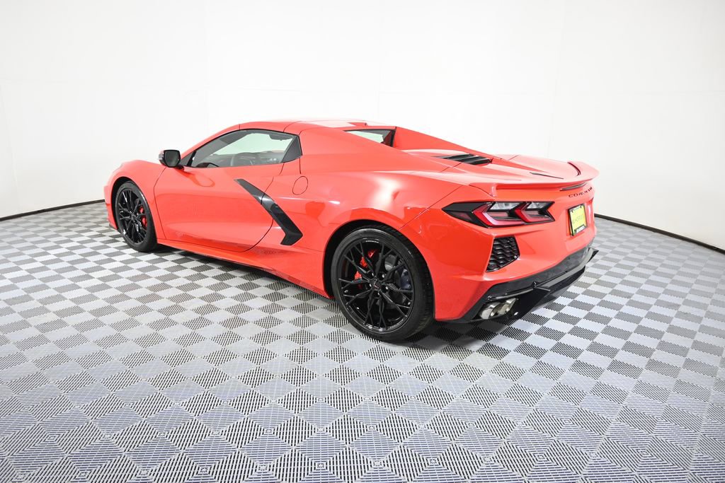 Used 2024 Chevrolet Corvette Stingray Premium Conv RWD image 4