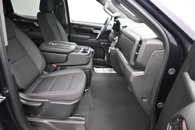 Used 2024 GMC Sierra 1500 Elevation AWD/4WD image 7