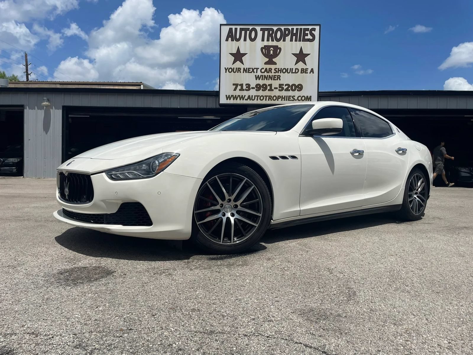 Used 2014 Maserati Ghibli S Q4 AWD/4WD image 39