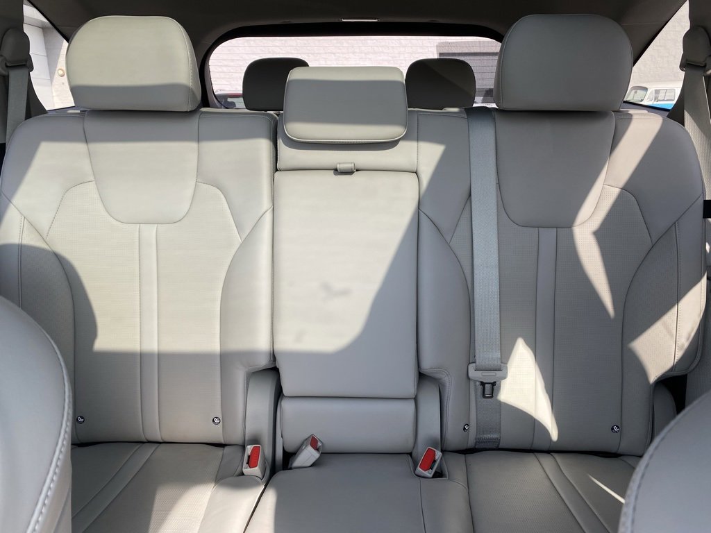 New 2025 Kia Sorento S w/ Panoramic Sunroof Package image 26