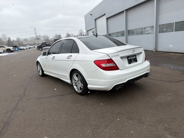 Used 2014 Mercedes-Benz C 300 4MATIC Sedan image 13