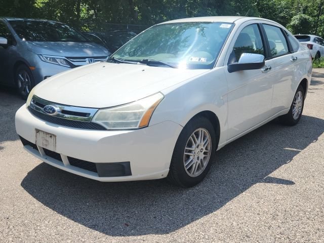 Used 2011 Ford Focus SE w/ 201A Rapid Spec Order Code FWD image 3