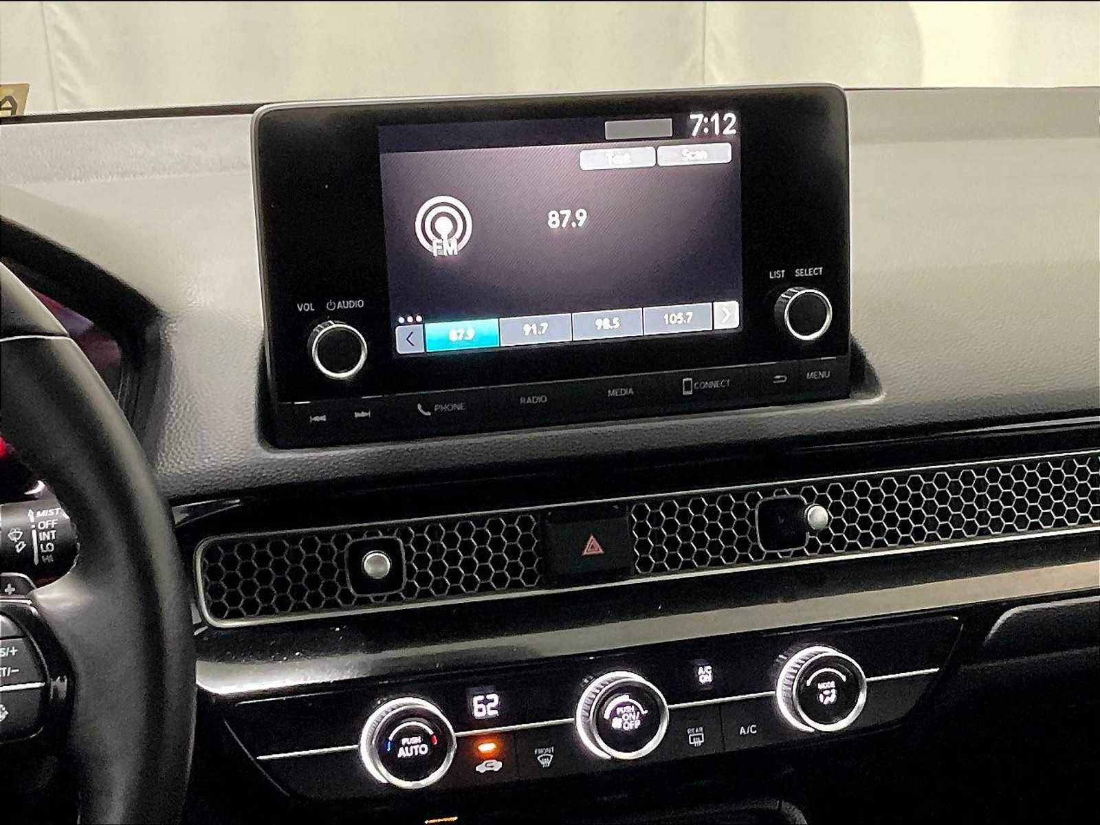 Used 2024 Honda Civic Sport image 18