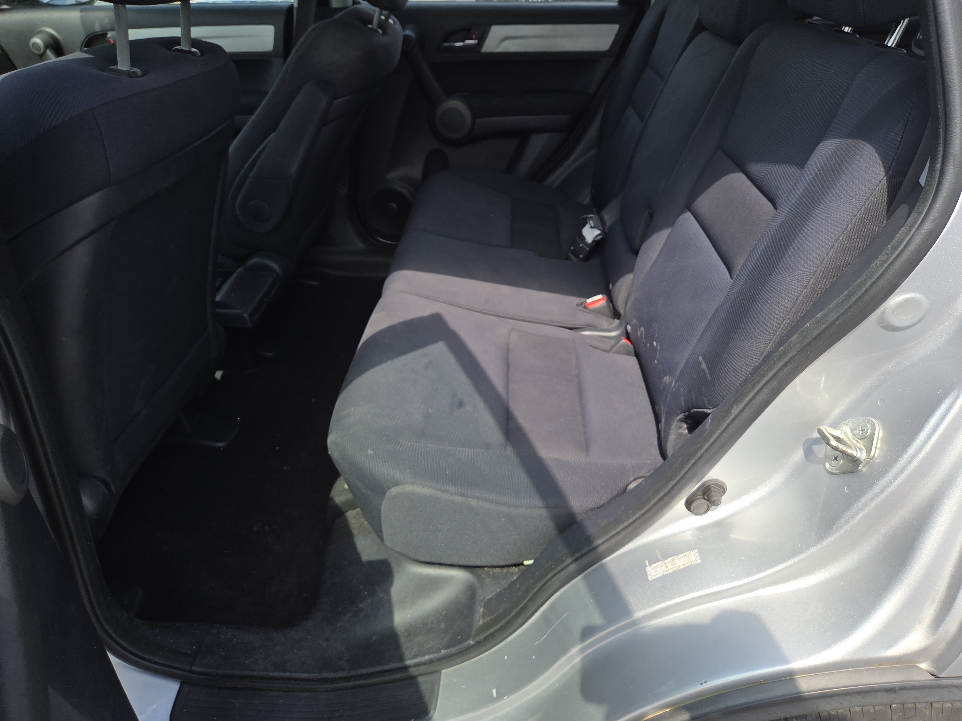 Used 2010 Honda CR-V LX image 8