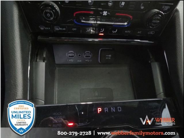 Used 2023 Jeep Grand Cherokee L Overland w/ Advanced Protech Group III image 26