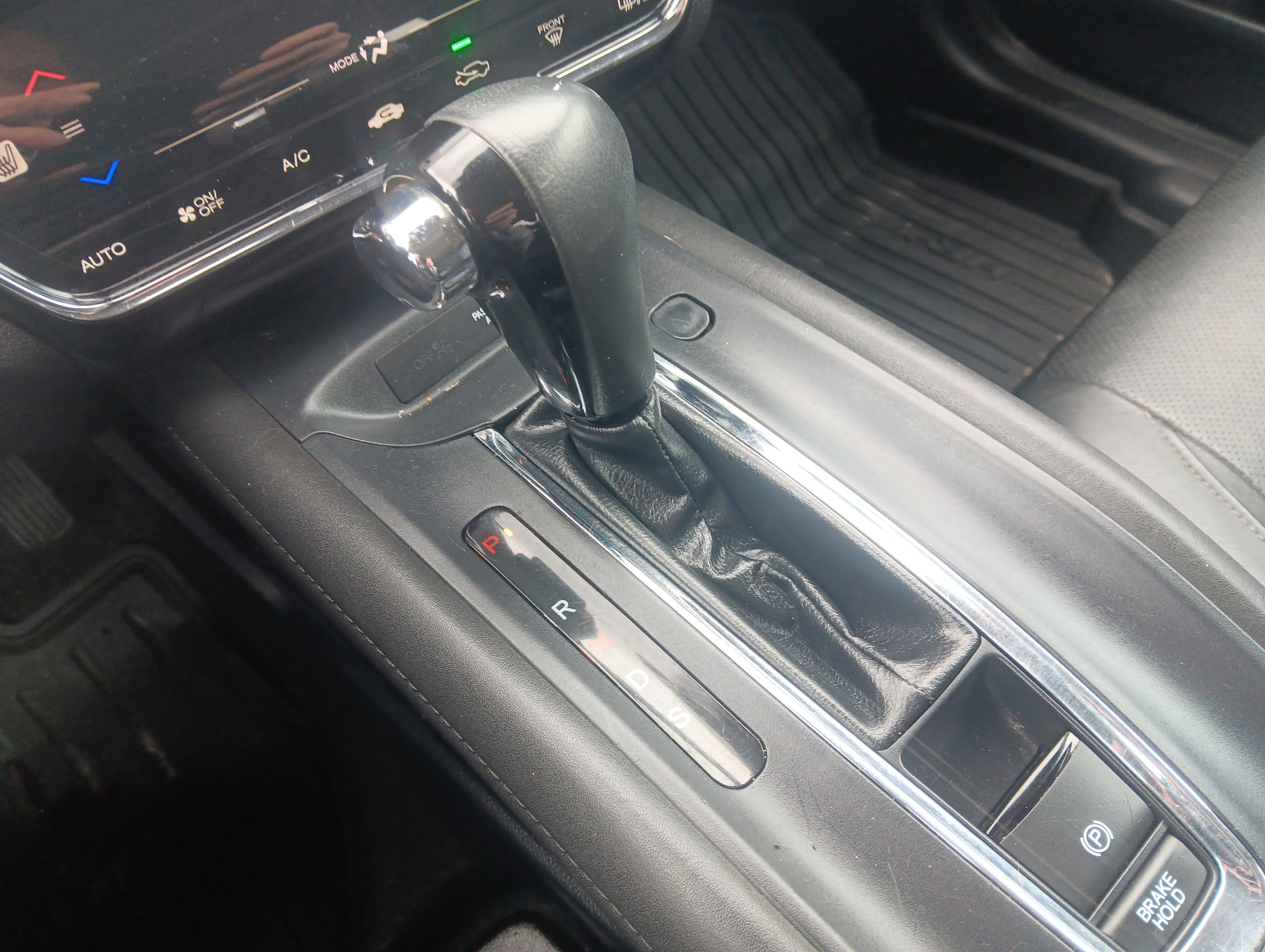 Used 2019 Honda HR-V EX-L image 24