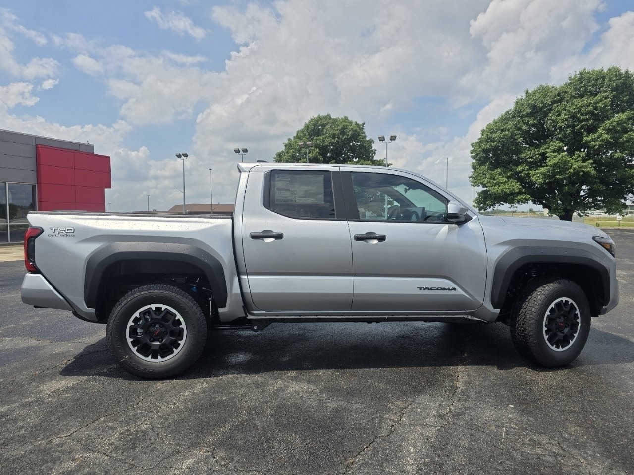 New 2026 Toyota Tacoma TRD Off-Road AWD/4WD image 16