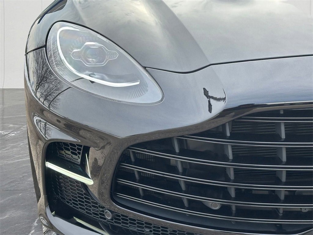 New 2026 Aston Martin DBX 707 image 14