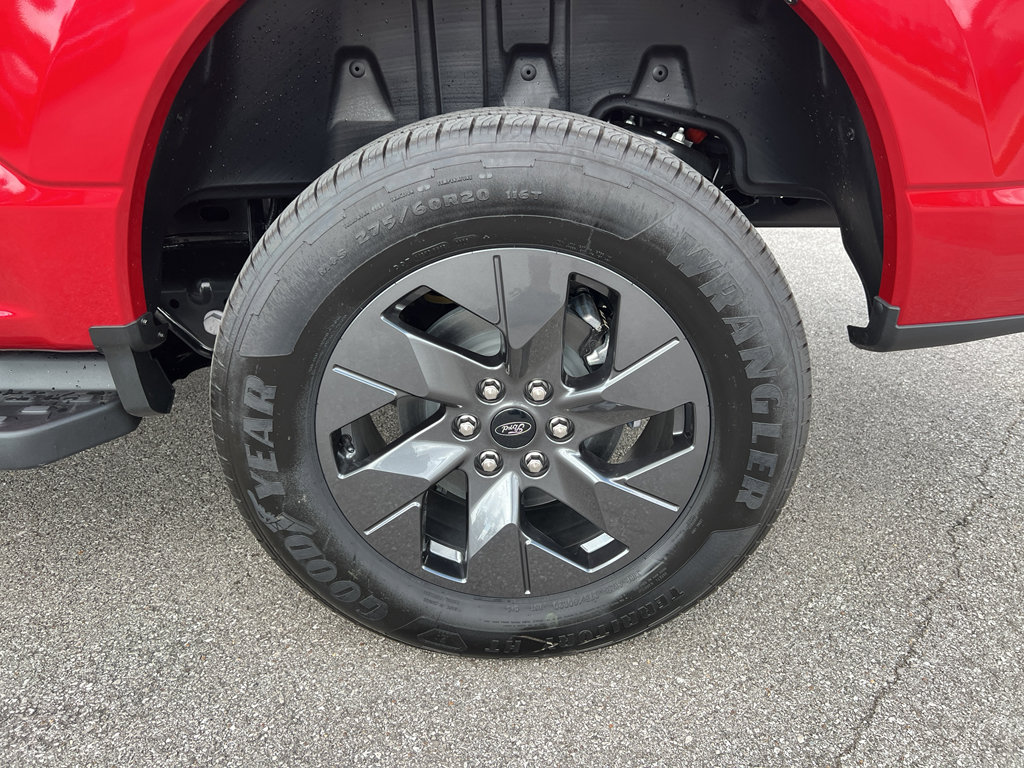 New 2025 Ford F150 Lightning Lariat AWD/4WD image 19