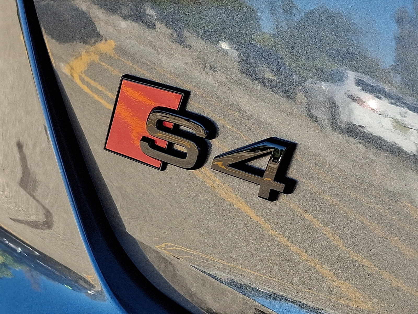 Used 2023 Audi S4 Premium Plus w/ Premium Plus Package AWD/4WD image 30