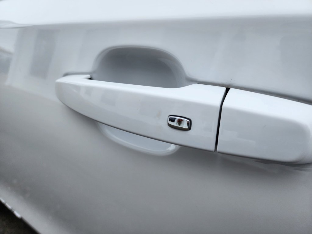 Certified 2023 GMC Terrain SLE w/ Driver Convenience Package image 18